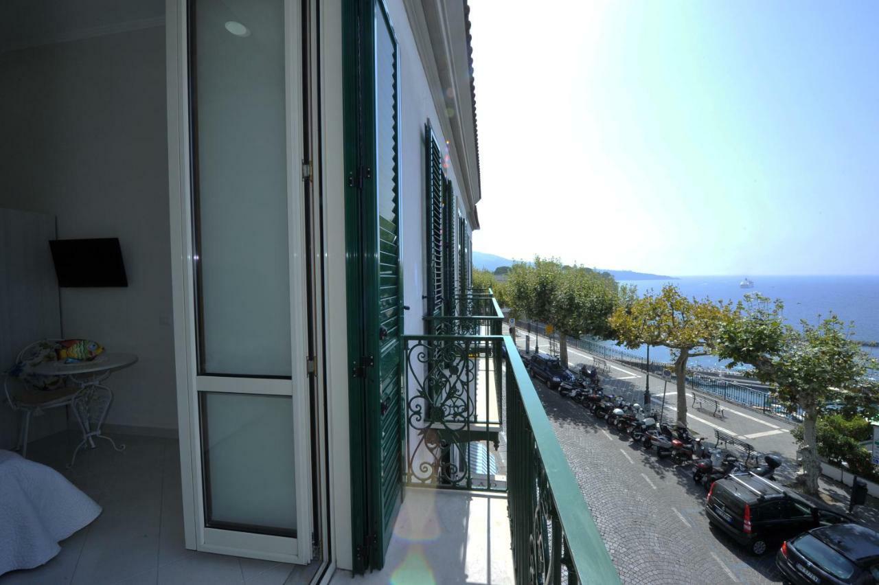 Mavi Apartments ピアーノ・ディ・ソッレント エクステリア 写真